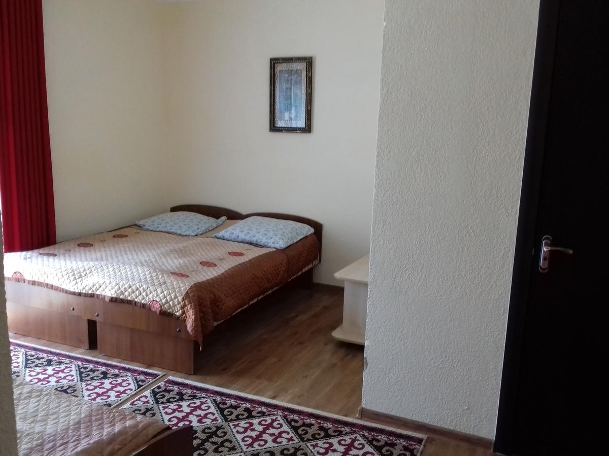 Inn Kochevnik Cholpon-Ata Esterno foto